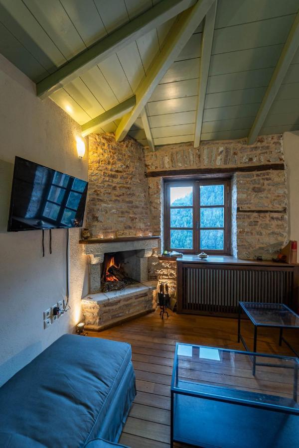 Maisonette Korfes: Two-Story Villa for Families and Small Groups Karpenisi Exterior photo