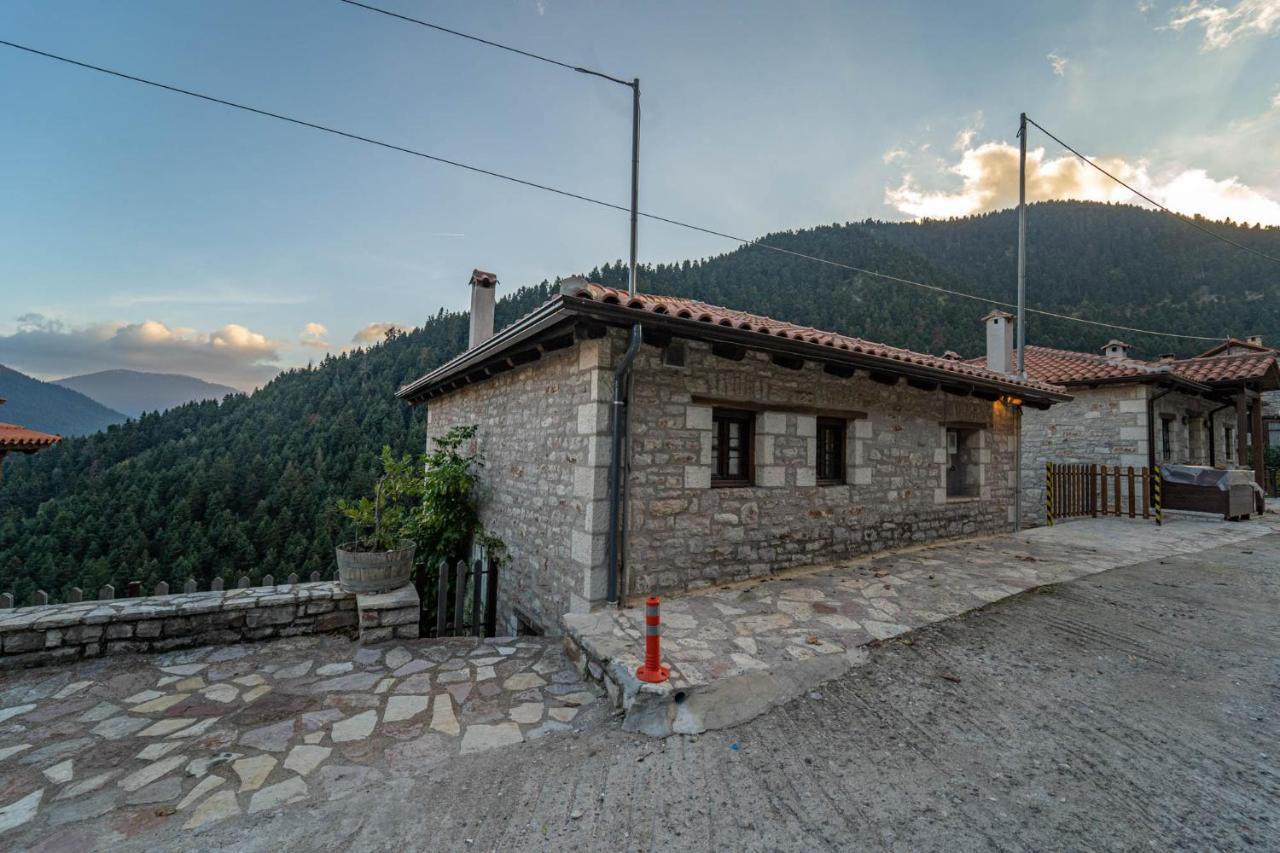 Maisonette Korfes: Two-Story Villa for Families and Small Groups Karpenisi Exterior photo
